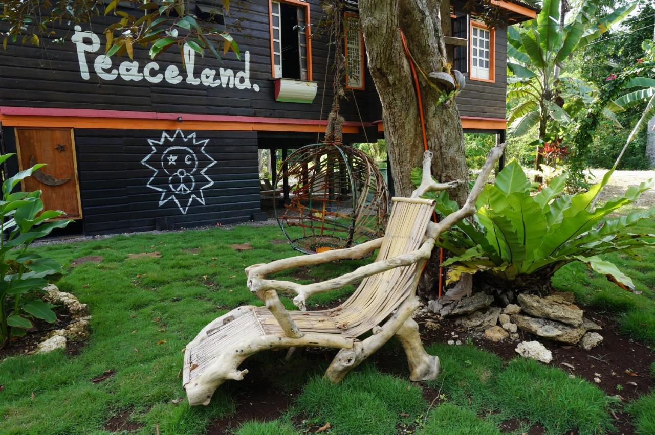 Peaceland Hostel Panglao Exterior foto